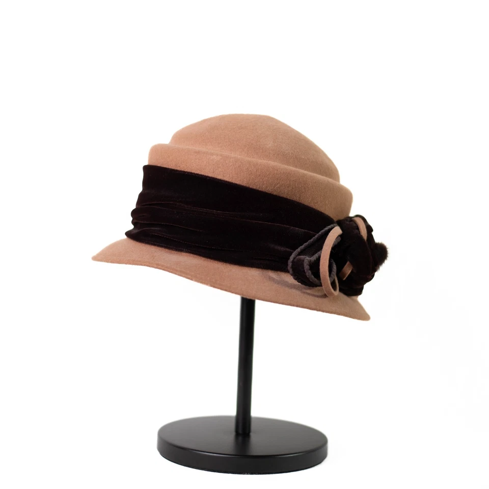 Sombrero Cloche de Lana Galliano Sorbatti Marrón Terciopelo Cinta Arco Hecho en Italia 56 cm Foto 3 de 4