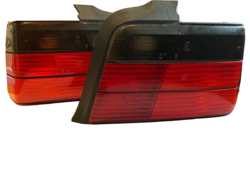 BMW E36/ gebr. Rücklicht Heckleuchte rechts + links 1387070 1387045 #1158