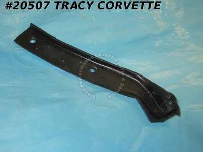 1963-1967 Corvette Hinge Pillar Weatherstrip 3899382 Coupe Right 