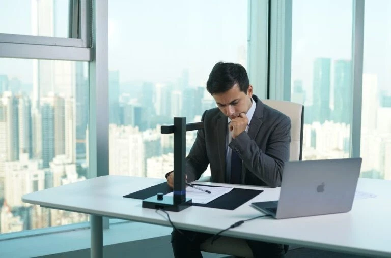 CZUR Shine Ultra Pro 24MP Document Scanner  from Czur UK - Image 3 of 4