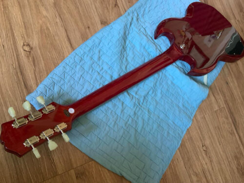 Epiphone SG Standard 61 with Maestro Vibrola - Picture 9 of 11