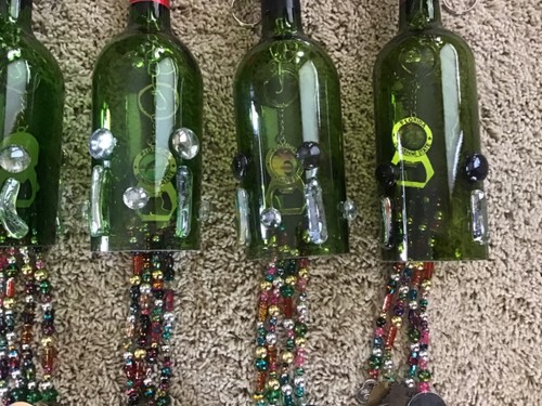 HANDMADE RECYCLED WINE BOTTLE WIND CHIMES - Picture 10 of 12