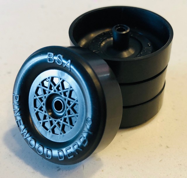 Fast Pinewood Derby Wheels Evolution Mid America 1.3 gram (Any color