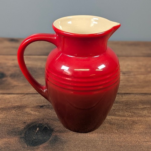 Le Creuset Pitcher Small Stoneware Red Ombre Cream Interior Ribbed Design - Picture 3 of 5