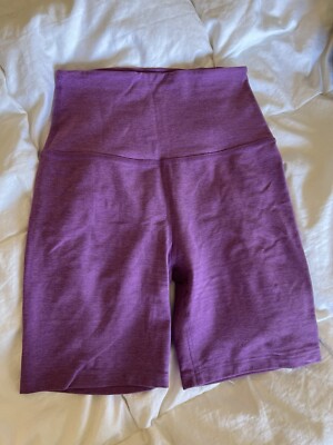 Beyond Yoga Keep Pace Biker Shorts Short 7  Inseam Womens Pink Size Small Active