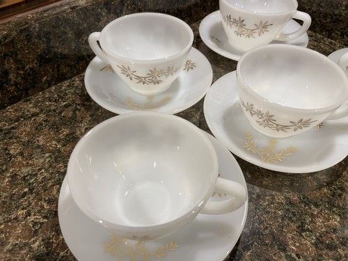 Vintage Set of 6 Federal Glass Golden Glory Milk Glass Cups & Saucers 60's - Picture 3 of 14