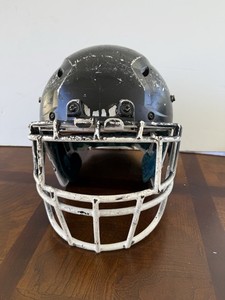 Schutt Sports Football Helmet – Used / Size Large