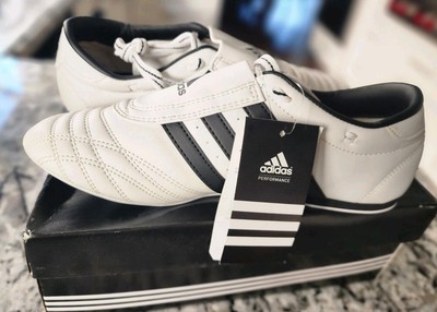 Adidas SM II Taekwondo Martial Arts Shoes New with tags Box Men size 11 