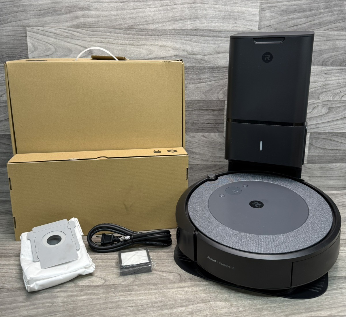 iRobot Roomba i3+ EVO (3550) Wi-Fi Connected Self-Emptying Robot 
