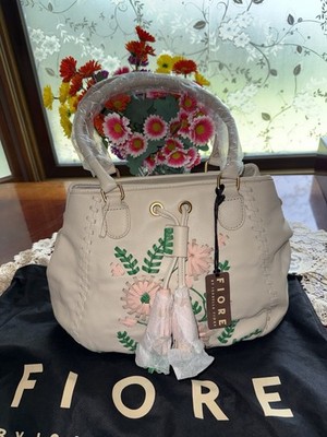FIORE by ISABELLA FIORE Ivory Leather Floral Stitching Large Shoulder Bag