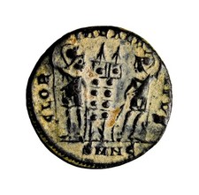 Constantin I the Great AD 306-337. Nicomedia Follis Æ (17mm, 1.9 g) Gloria SMNE