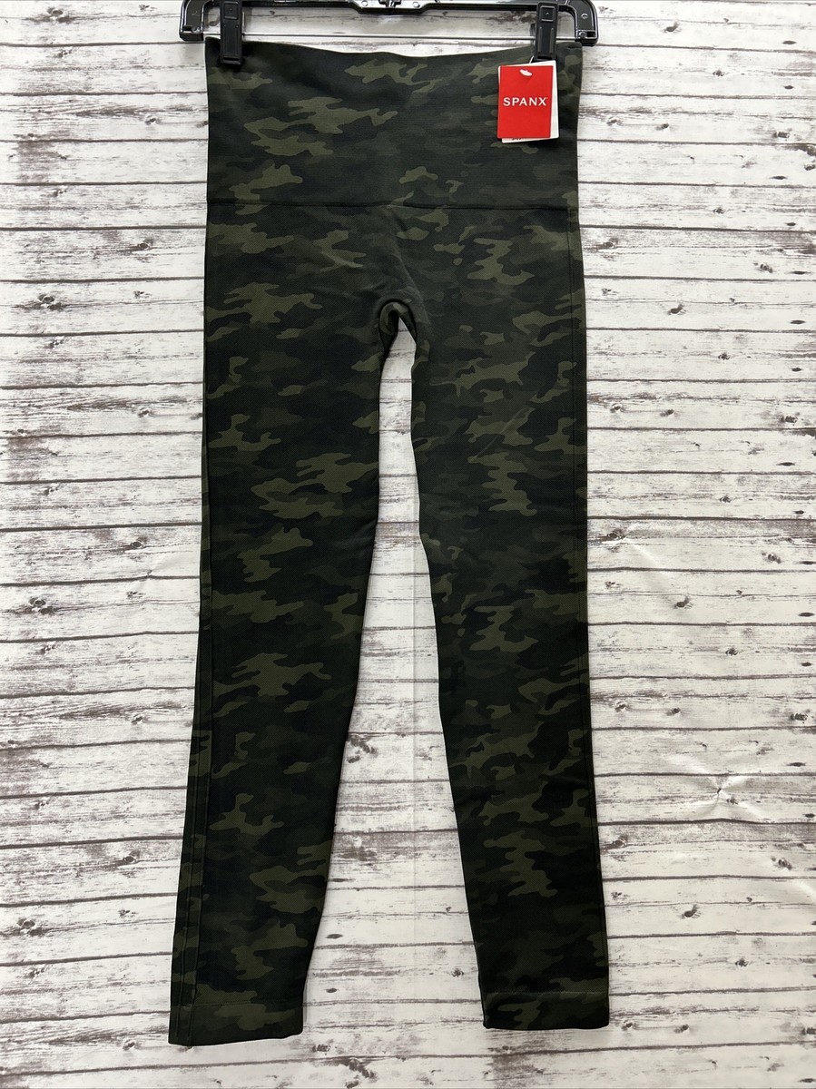 Spanx Look At Me Now Leggings Women's Medium Green Camo Seamless