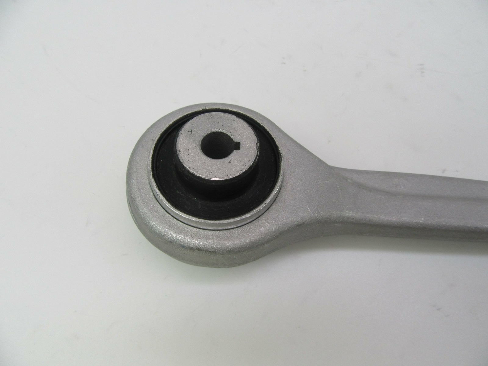 Bentley Bentayga left upper control arms TopEuro 488