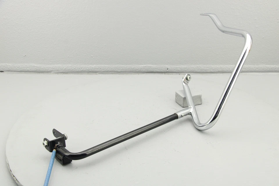 Harley Electra Glide Ultra CVO 2017 alforja derecha protector y montaje de soporte  Foto 2 de 4