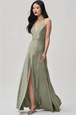 Jenny Yoo Corinne Bridesmaid Dress Size 4 Sage Halter V-Neck