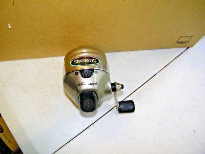 Moulinet de pêche spincast Shakespeare Synergy TI 10