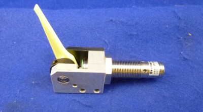 Ferag probe Baumer electric IFRM 12P1701/S13L / K.Häuber 31032136/02 NEW