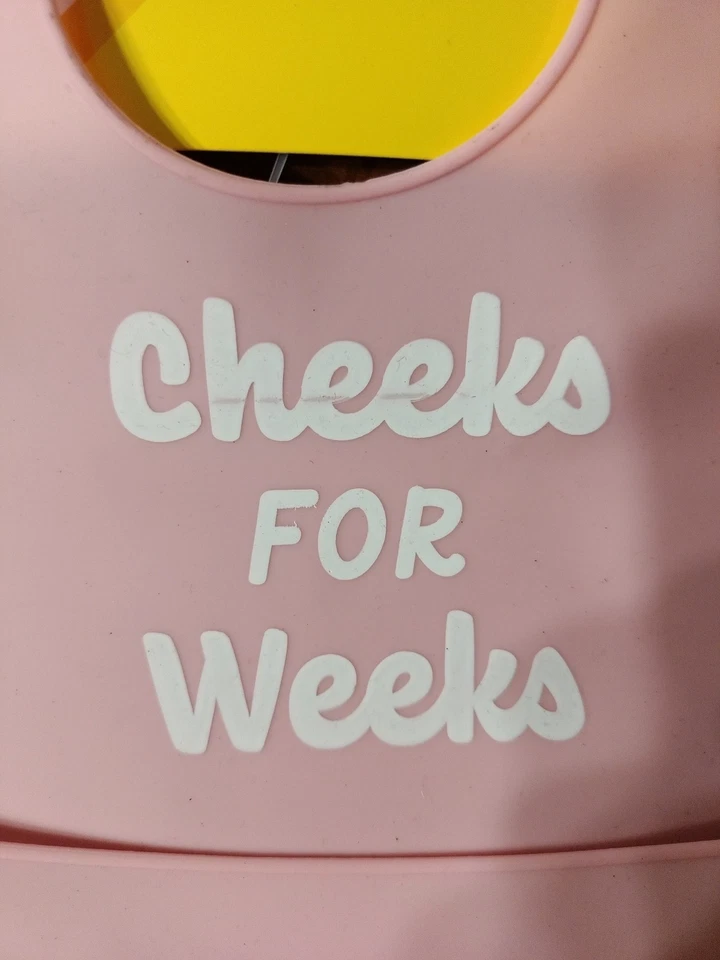 Babero de silicona Safety 1st "Mejillas para semanas" nuevo rosa bebé niña Foto 2 de 3