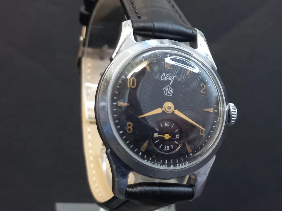 Reloj Soviético Vintage "Luz" PChZ Años 60., Reloj Mecánico URSS, Reloj Ruso Foto 2 de 4