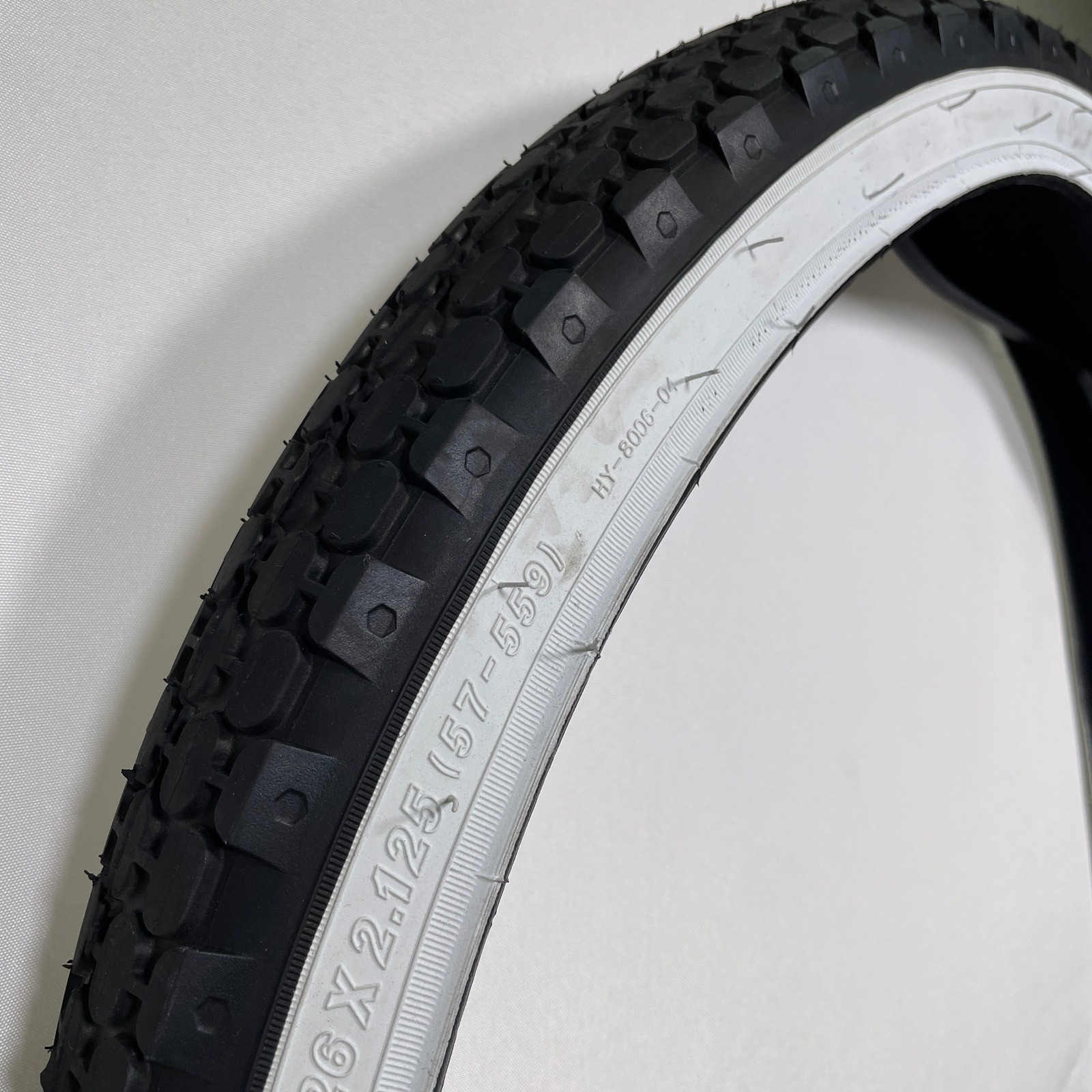 2-Pack Cruiser Bike Tires Set: Hycline 26x2.125 inch Folding Replacement
