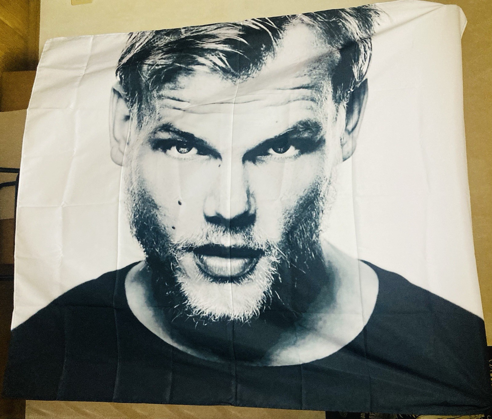 Wall Flag Tapestry - Portrait Poster Music Near Mint