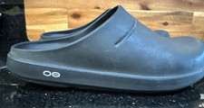OOFOS Unisex Recovery Black Slip-on Clogs Men 8 Women 10