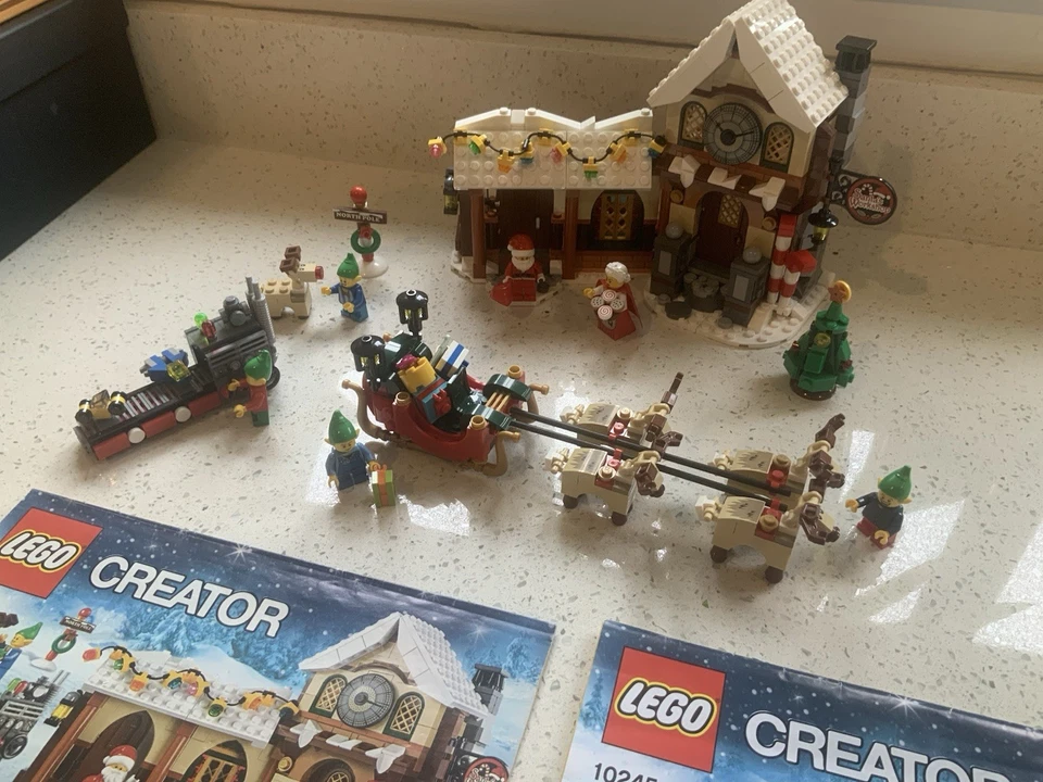 LEGO 10245 Santa's Workshop, photo 4 of 5