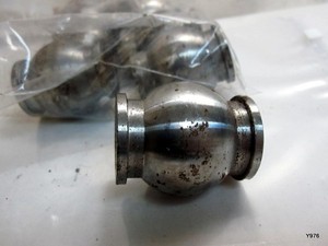 Precision Roller Bearing Pivot Ball