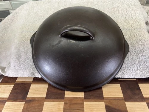 Wagner Sawtooth cast iron lid, Re-conditioned, #9?, LID ONLY