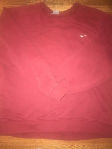 Sudadera de cuello redondo de colección para hombre Nike Xxl/TTG Burdeos  Plata Swoosh usado acogedor | eBay