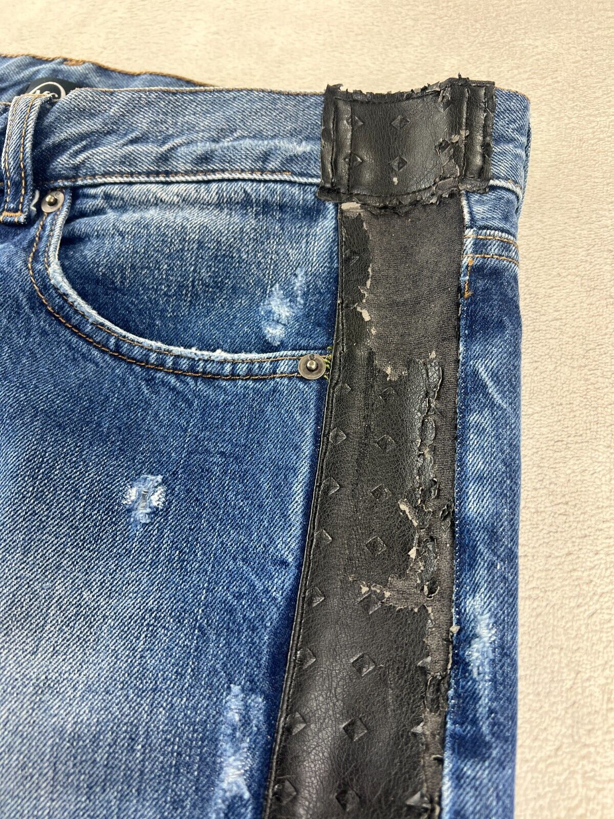 Picture 4 of 16