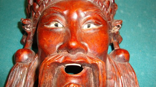 Carved Rosewood Chinese Emperor Mask Dragons White Inlay - Picture 9 of 9