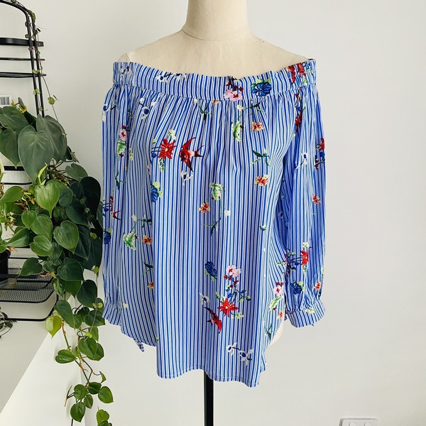 Silver Wishes Womens Blouse Top Size 8 Stripes Floral Off Shoulder Boho