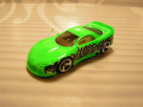 Voitures miniatures argentés Mattel