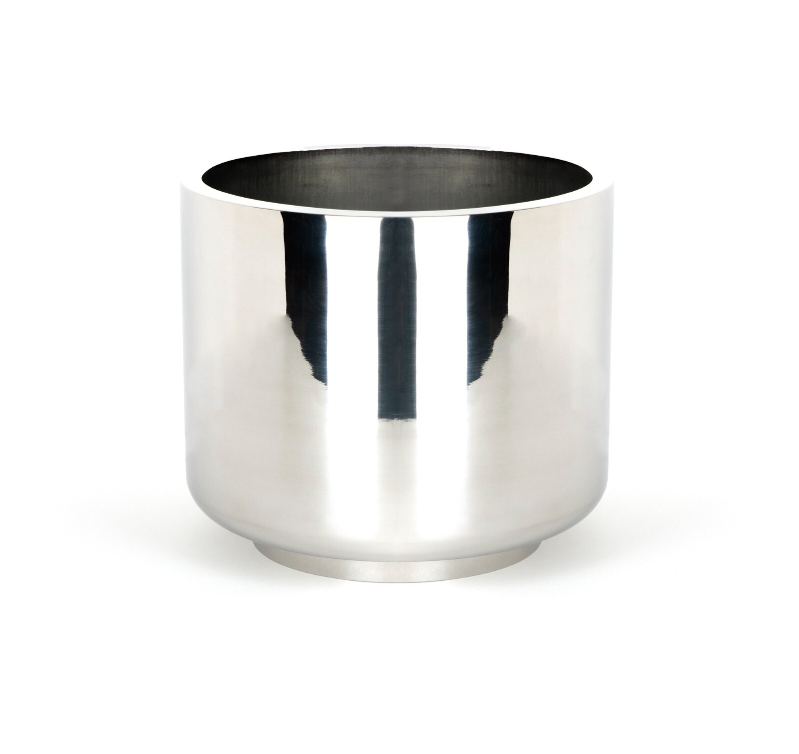 From The Anvil 50769 Polished Marine SS (316) 28cm Newlyn Plant Pot