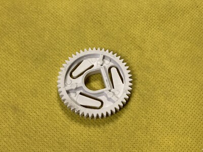 U-Line Ice Maker pastic gear part number -102 used in many ice maker assembly,s 