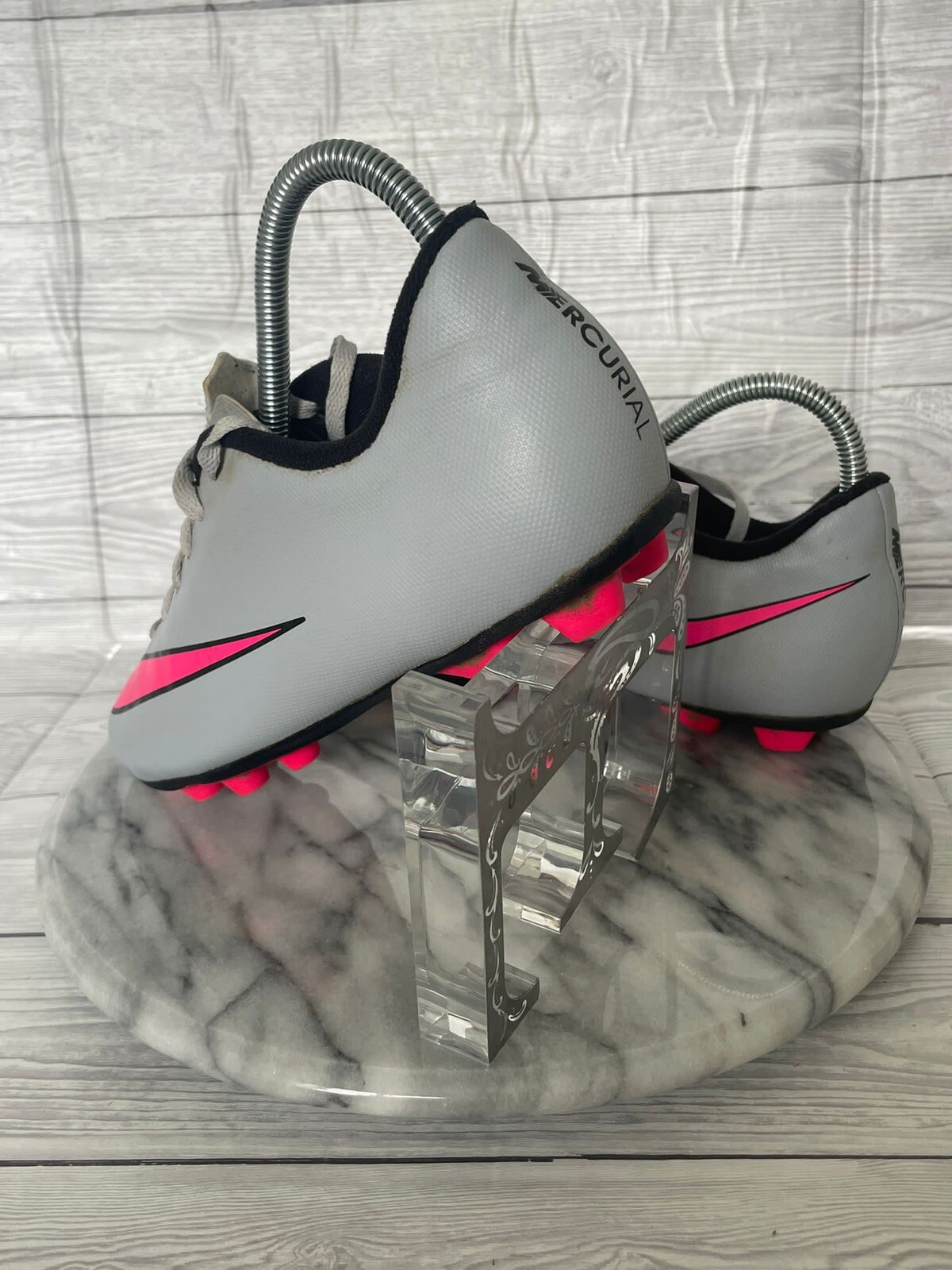 Nike Mercurial Vortex Junior football boots size 5 uk Grey & pink | eBay