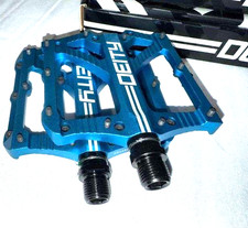 New Deity Bladerunner MTB Mountain Bike / Biking / Cycling Pedal Set, Blue
