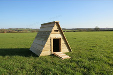 Handmade Duck Ark – Handcrafted Duck House for Up to 6 Birds