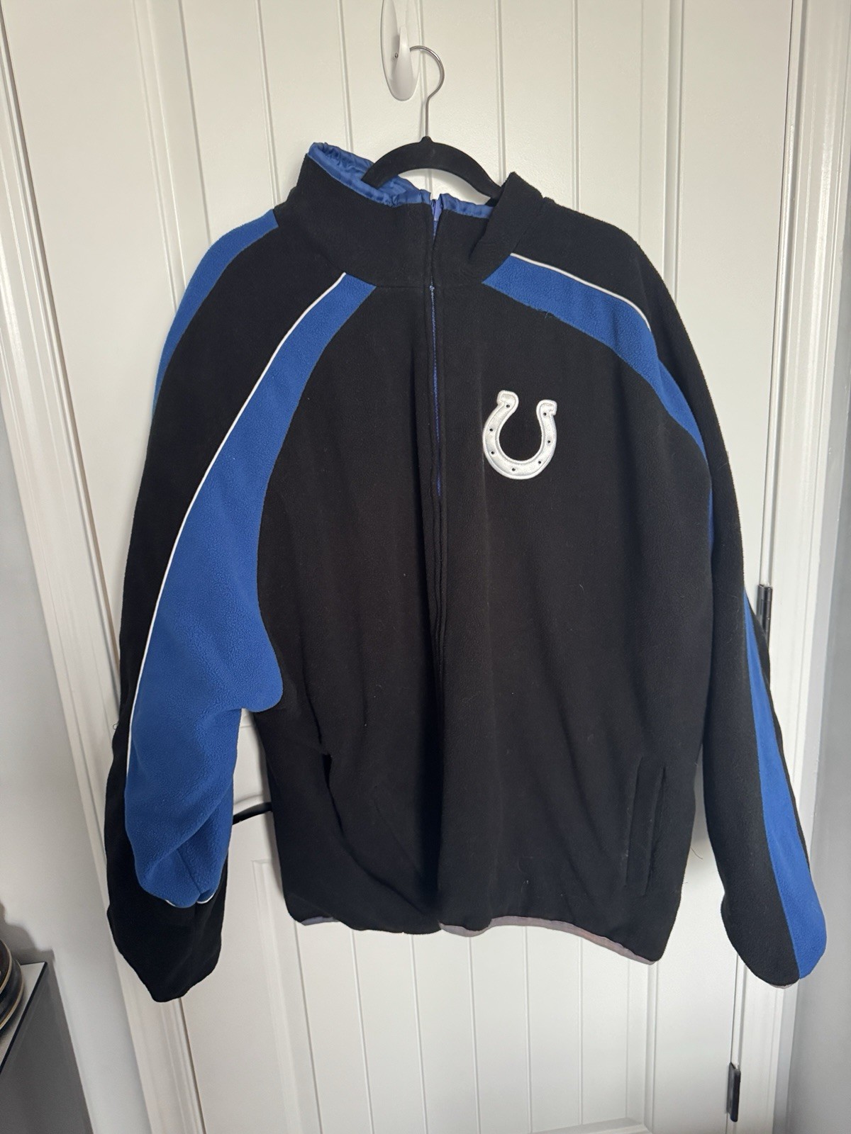 Picture 1 of 4