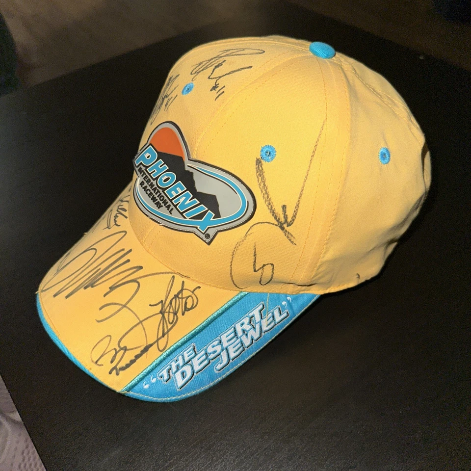 Sombrero de colección Phoenix International Raceway Nascar varios autógrafos deportes de motor Foto 3 de 4