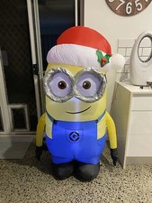 Minion Dave christmas inflatable