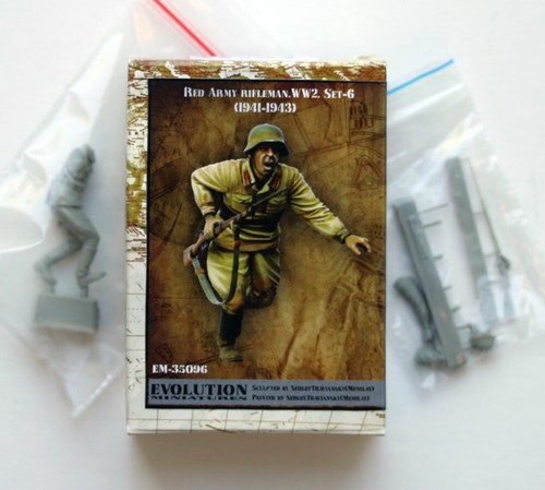 Evolution Miniatures 35096 1/35 SECONDA GUERRA MONDIALE RED ARMY FUCILIER 1941-1943 Kit modello - Foto 2 di 2