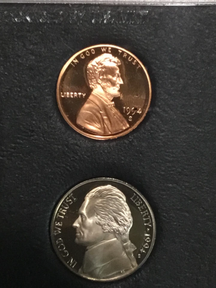 1994 3 SILVER COIN Proof Set Gem Mint US Display Box Vintage 90% Silver - Image 4 of 4