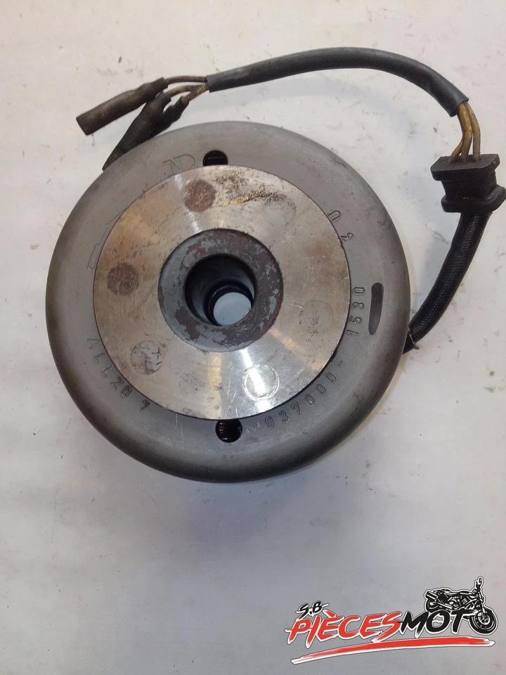 Alternateur / Rotor / Stator / Générateur KAWASAKI KZ 650 KZ650 650KZ - Photo 3/4