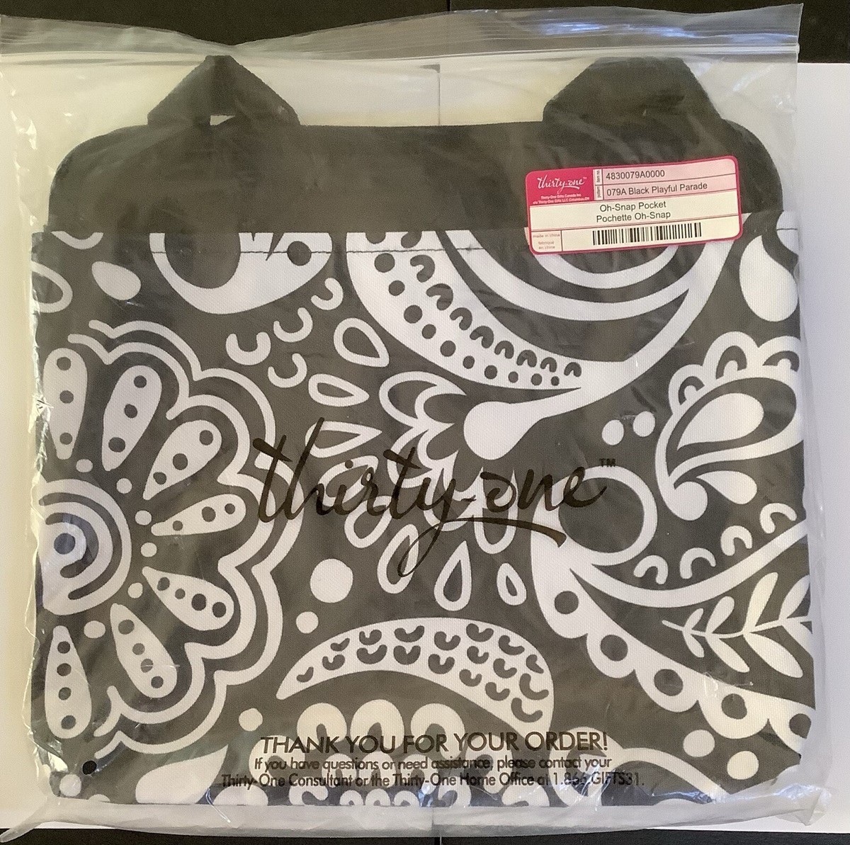 thirty -one (2) Oh-Snap Pocket 079A Black Playful Parade NEW thirty -one (2) Oh-Snap Pocket 079A Black Playful Parade NEW
