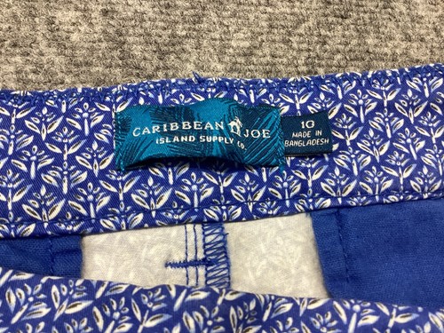 Caribbean Joe Shorts Womens 10 Blue Leaves Bermuda Preppy - Picture 3 of 12