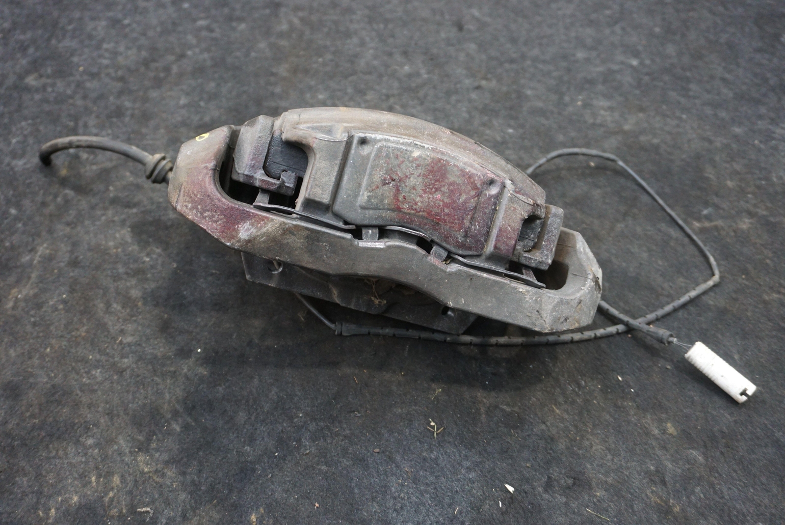 Front Left Driver Brake Caliper Assembly 34116761791 Rolls Royce Phantom 03-17