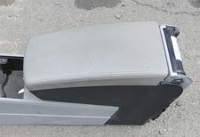 VW Passat 3C Mittelarmlehne Armlehne Fach Deckel Leder grau