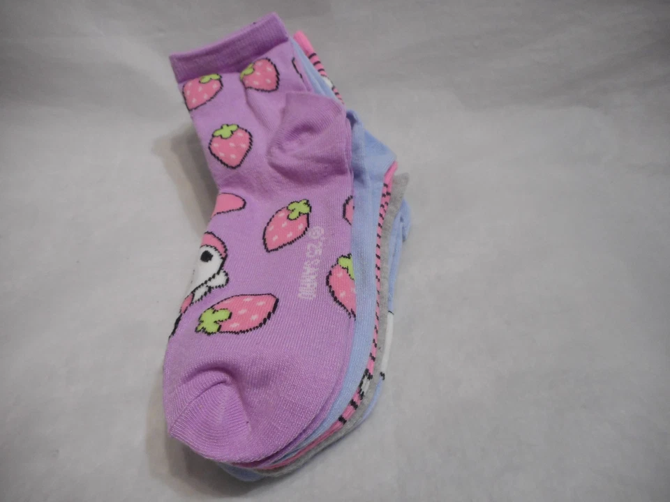 Hello Kitty And Friends 5 Pairs Multicolor Women's Socks. Size 9-11 - Image 2 of 4